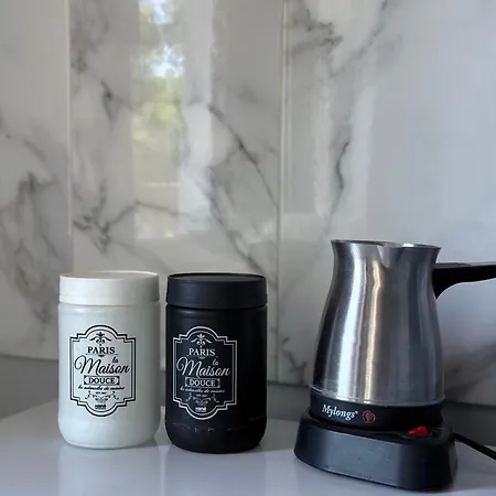 Reina With Free Parking * Скоп'є