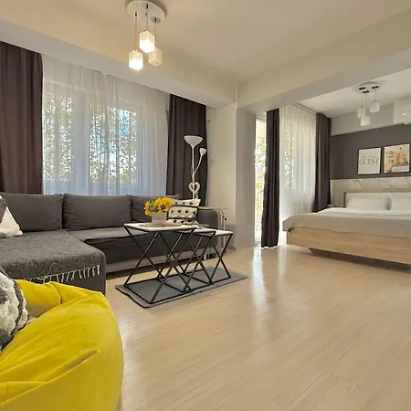 Reina With Free Parking Üsküp