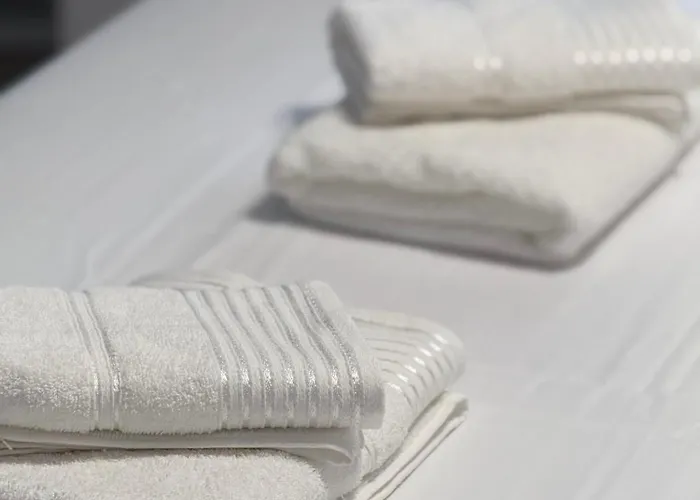 Reina With Free Parking Apartament Skopje